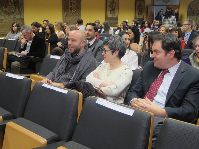 Villares y Patricia Vilán en la celebración del patrón de Derecho