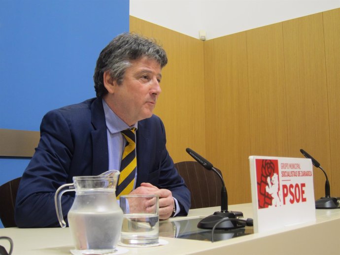 El concejal del PSOE Zaragoza Javier Trívez.