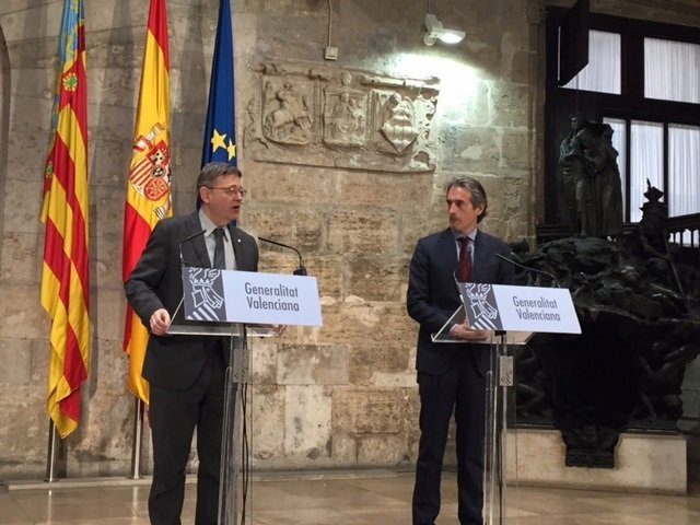 Ximo Puig y De la Serna en una comparecencia en Valencia