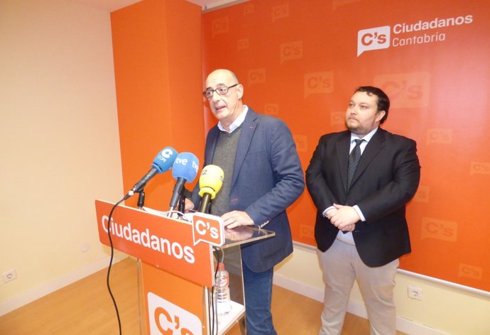 Félix Álvarez y Rubén Gómez, de C's Cantabria