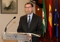 El presidente del Puerto de Sevilla propone un "órgano" andaluz de coordinación de puertos