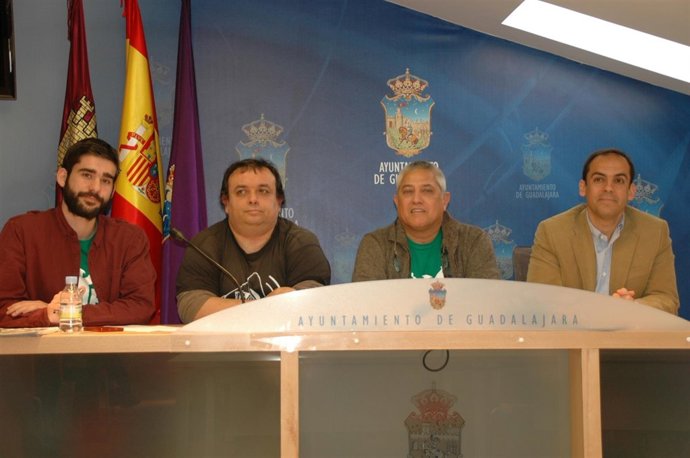 Los ediles de PSOE y Ahora Guadalajara