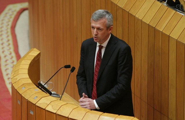 El vicepresidente de la Xunta, Alfonso Rueda, en el pleno.