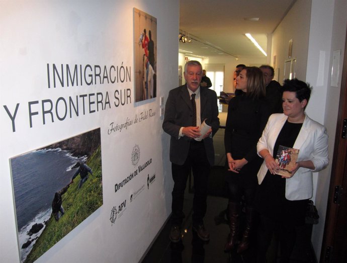 Exposición de fotografías de Fidel Raso sobre la frontera de Ceuta y Melilla