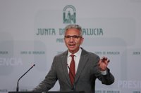 Junta insta a PP-A a pedir disculpas tras su "gran error" sobre preguntas en el Parlamento