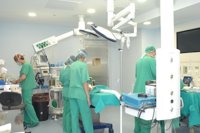 Área Sanitaria Sur de Córdoba incorpora equipamiento en Ginecología y Urgencias