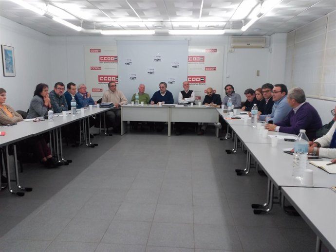 Reunión de la Mesa del Ferrocarril de Almería