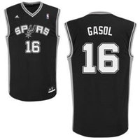 La camiseta de Pau Gasol, la quinta más vendida de toda la NBA en España