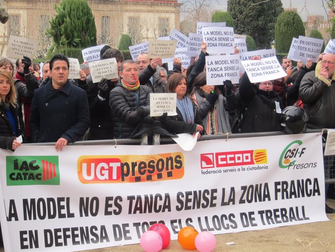 Funcionarios de prisiones piden que dimita el conseller de Justicia Carles Mundó