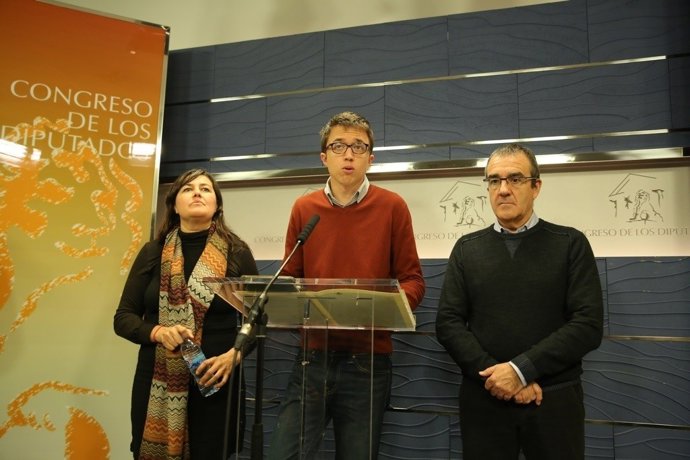 Íñigo Errejón, de Podemos, presenta una iniciativa en el Congreso
