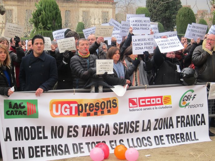 Funcionarios de prisiones piden que dimita el conseller de Justicia Carles Mundó