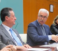 La Junta ve "razonable" una "especie de órgano de coordinación" de puertos