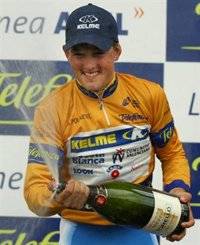 Sevilla: "De no ser por la 'OP' no hubiera sido tan feliz como ahora"