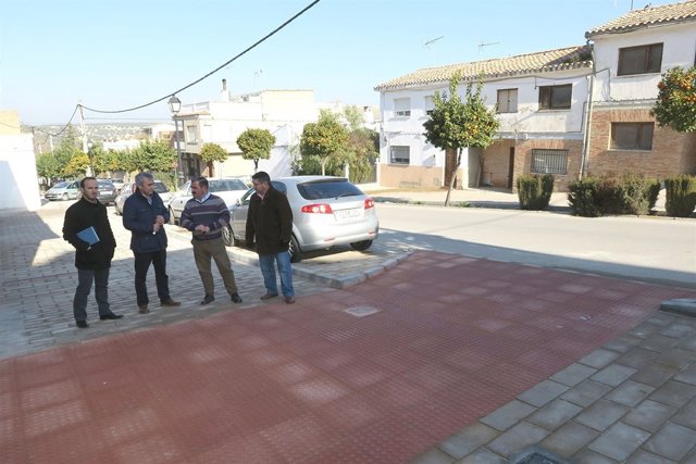 Visita a las actuaciones de Diputación en Mengíbar