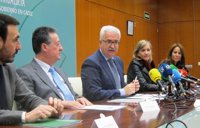 Jiménez Barrios recuerda a Podemos e IU que "votaron a favor" de los planes de empleo en el Parlamento andaluz