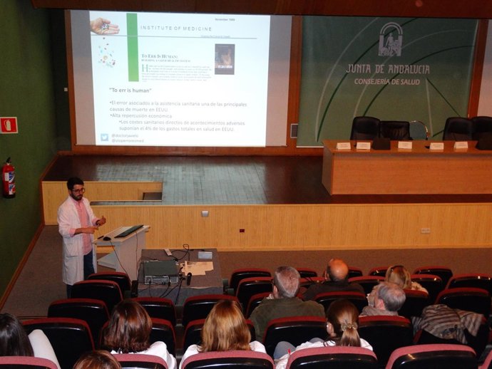 Javier arenas farmacia hospitalaria costa del sol hospital