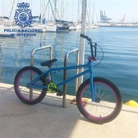 Sucesos.- Detenido un hombre por intimidar a otro para recuperar la bici que le habían robado