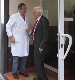 Marinao, con el Padre Ángel