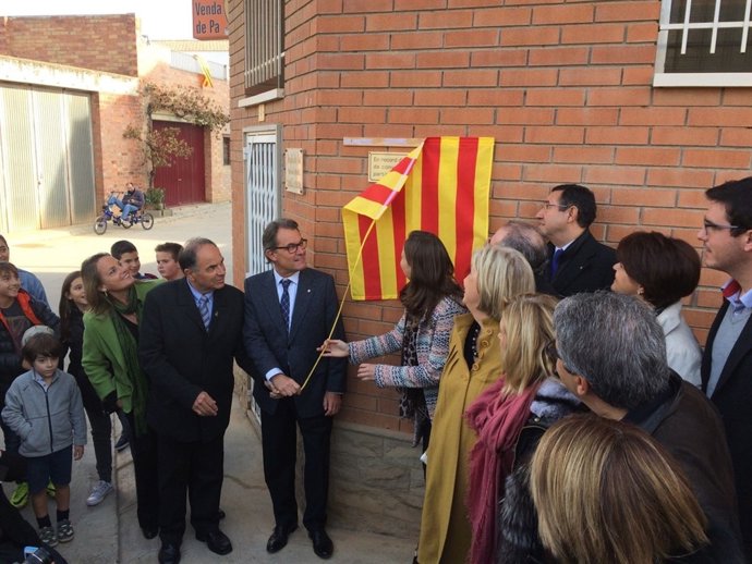 Mas, Homs, Rigau y Ortega en la calle '9 de Novembre'