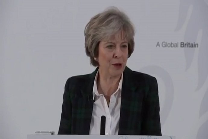 May dice que Reino Unido seguirá siendo un "socio fiable"