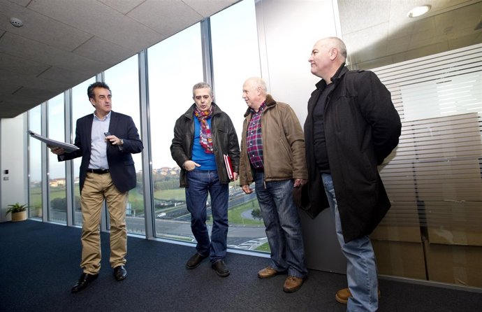 9:00.- Despacho Del Consejero.
El Consejero De Innovación, Industria, Turismo Y 