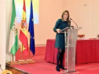 Susana Díaz pide a empresarios que se impliquen en dar "dignidad" y "calidad" en el empleo