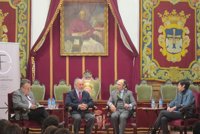 Aragón Reyes, partidario de cambiar el sistema de designación en el TC ante el deterioro de su imagen