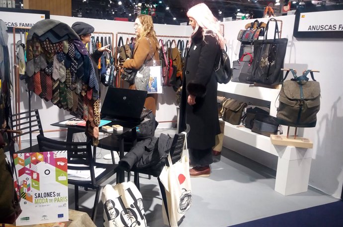 Foto Y Nota De Prensa: Trece Empresas Andaluzas De Moda Presentan Sus Diseños En