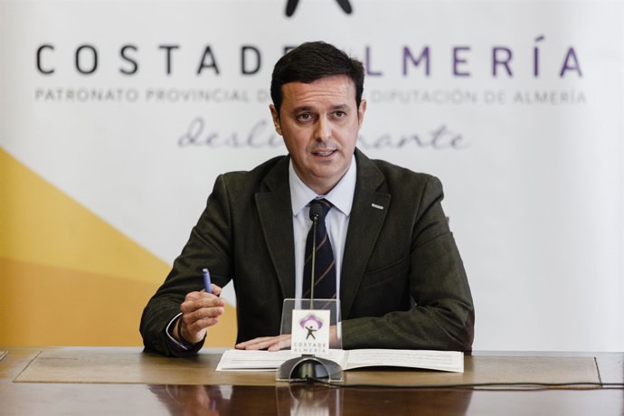 El diputado de Turismo ha adelantado algunos avances conseguidos en Fitur.