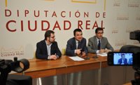 Junta apoya a FENAVIN con 500.000 euros de inversión en 2017