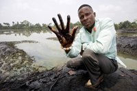Un tribunal de Reino Unido rechaza una demanda por vertidos de Shell en el delta del Níger