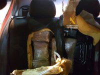 La Guardia Civil detiene a dos personas en el puerto de Málaga e interviene 18,5 kilos de hachís