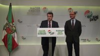 Esteban insta Rajoy a "enseñar las cartas" si quiere negociar los PGE con el PNV 