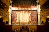 The Hole, Incendios, La voz dormida y Estrella Morente en el Rojas esta primavera