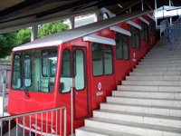 Un total de 773.000 personas usaron en 2016 el Funicular de Artxanda, 100.000 de ellas en agosto