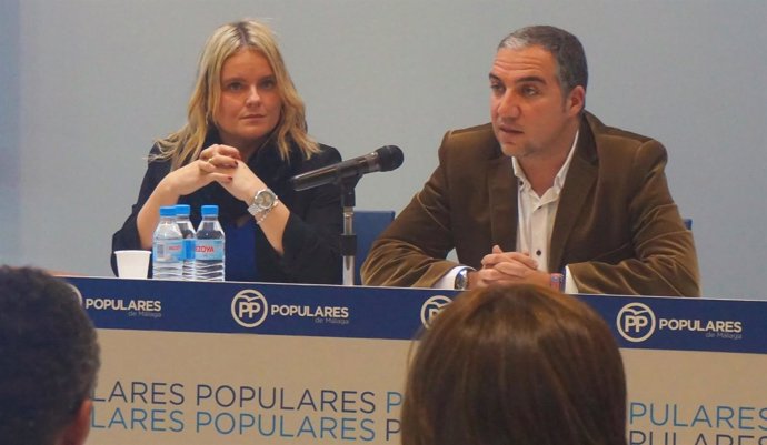 Np Y Fotos Pp Málaga. María Del Mar Blanco Apuesta Por El Consenso Para Seguir M