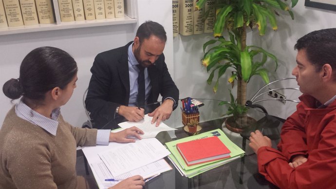 Firma de acuerdo entre la Junta de Andalucía y Valverde del Camino