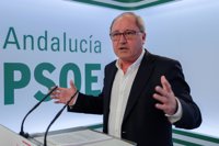 PSOE andaluz arremete contra Pedro Sánchez: "Ya está bien de falacia, de engañar y de demagogia"