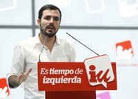 Garzón llama "loco" a Trump pero avisa de que la UE a veces "se comporta de forma similar"
