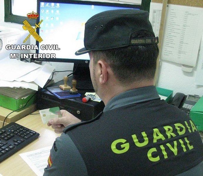 Agente de la Guardia Civil 
