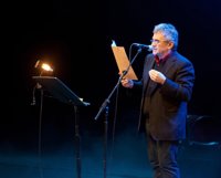 Recital de Bernardo Atxaga en el Teatro Arriaga