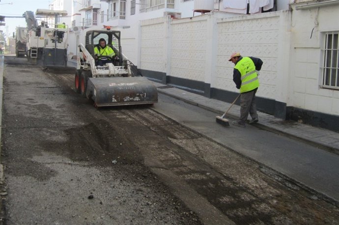 Plan de asfaltado en Carmona