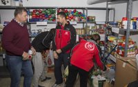 Bomberos Unidos Sin Fronteras envía 1.000 kilos en mantas y 20.870 kilos de alimentos para el pueblo sirio