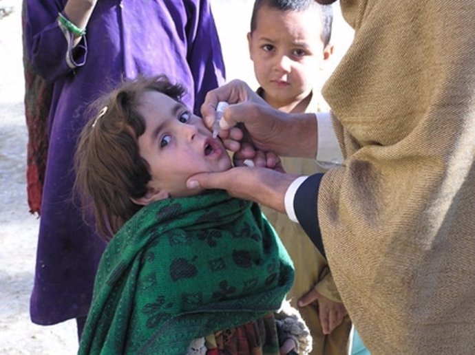 Campaña de vacunación contra la polio