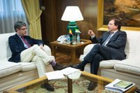 Vara pide a Álvaro Nadal que la producción energética de Extremadura revierta económicamente en la región