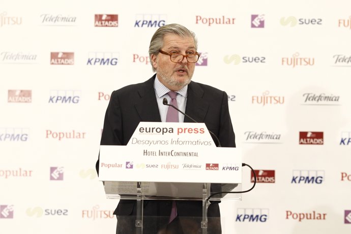 Desayuno informativo de Europa Press con el ministro Íñigo Méndez de Vigo