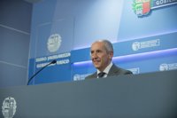 Gobierno vasco y central alcanzan un acuerdo que saca de los tribunales la contratación de los funcionarios de Euskadi