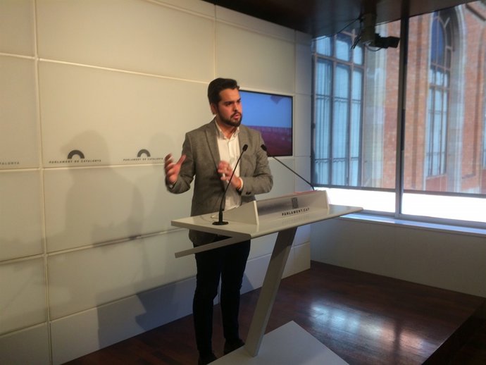 El secretario de comunicación de Cs Fernando de Páramo