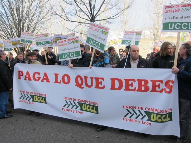 Imagen de la protesta de UCCL