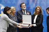 Rajoy ensalza a Rita Barberá como una persona "buena y decente" en  un acto de homenaje de la FEMP
